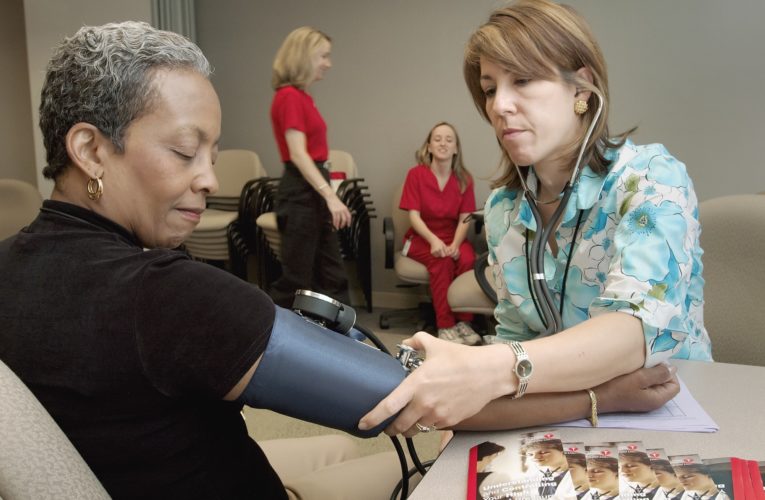 How to Lower Blood Pressure at Home Without Medicine in San Antonio